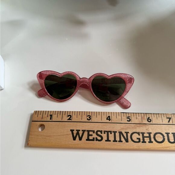 True Vintage 1980s New Wave Made in France Pink Glitter Heart Shaped Sunglasses main image 4